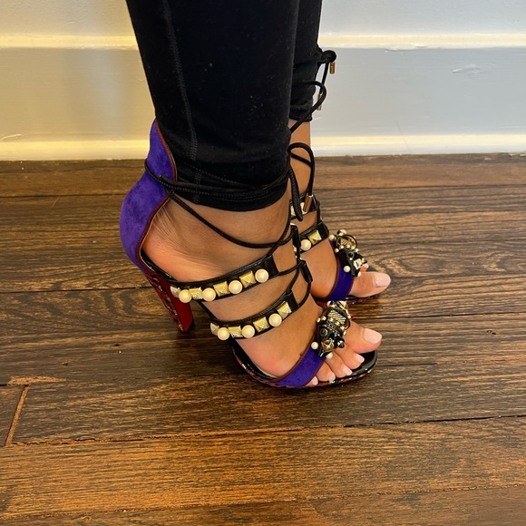 Authentic Christian Louboutin  Sandals - Picture 9 of 11